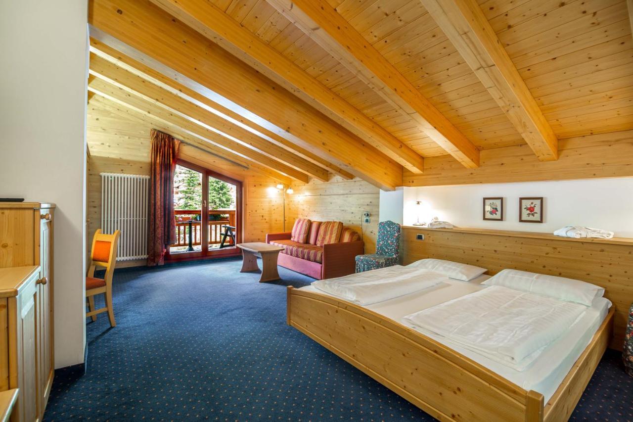 Hotel Salvan Campitello di Fassa Exterior photo